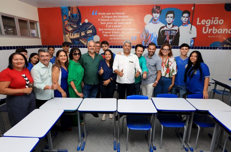governador-jeronimo-rodrigues-inaugura-colegio-e-anuncia-novos-investimentos-em-gloria-na-bahia1365311437